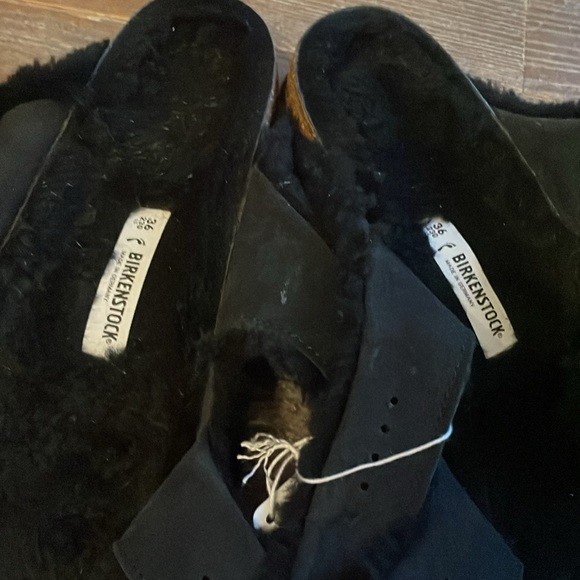 Birkenstock Arizona Genuine Shearling Sandals🖤 - Picture 10 of 12